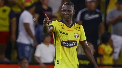 Janner Corozo conmociona a a la hinchada de Barcelona SC