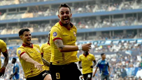 La durísima condición que puso Octavio Rivero para quedarse en Barcelona Foto: IMAGO