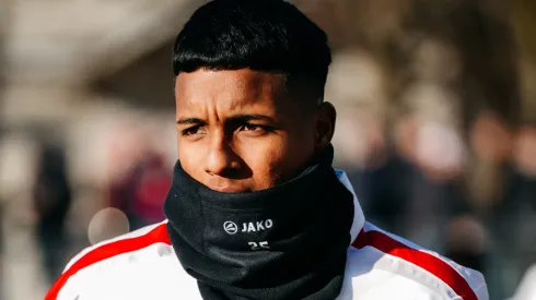 Los primeros comentarios del DT de Jeremy Arévalo tras su llegada a Alemania