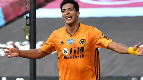 Cuerpo médico de Wolves confirmó el alta para Raúl Jiménez