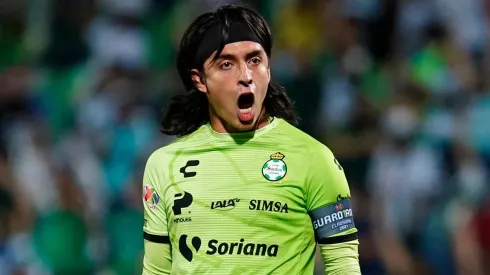 Carlos Acevedo, portero de Santos Laguna.