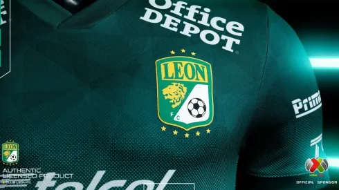 Nueva indumentaria Esmeralda para la temporada 21/22.