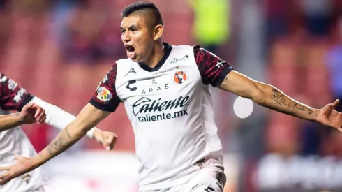 Miguel Sansores aprovechó el penalti de último minuto y lo cobró con frialdad.