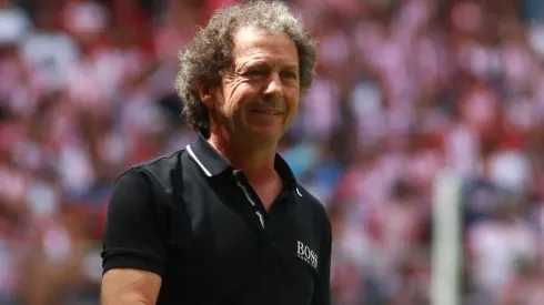 Daniel Brailovsky ve una goleada en el Clásico Nacional.