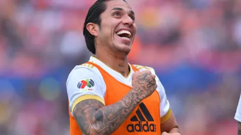 Carlos Salcedo realizó una gran fiesta por su cumpleaños y generó malestar en sus vecinos