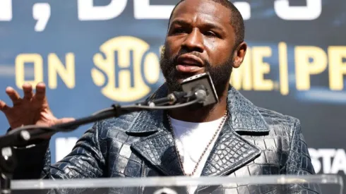 Floyd Mayweather no reconoce el momento de Canelo Álvarez.