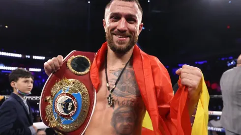 Lomachenko quiere a Kambosos en el 2022