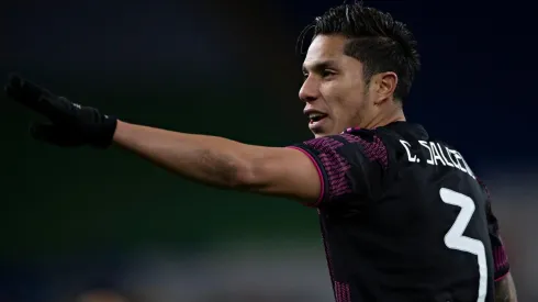 Carlos Salcedo lleva 48 partidos con la selección mexicana.