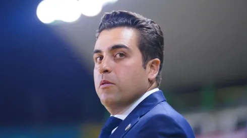 Michel Leaño no puede convencer a Chivas