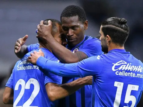 Cruz Azul pide respaldo para Angulo y la afición los manda a volar