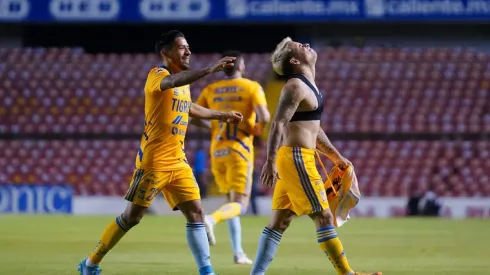 Golazo y tontera de Soteldo: Tigres es líder tras vencer a Querétaro con nueve jugadores