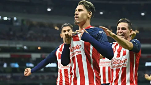 ¡Tranquilidad para Chivas! El Rebaño derrotó a Cruz Azul en el Estadio Azteca