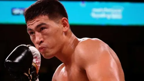Dmitry Bivol quiere arruinarle todos los planes a Canelo Álvarez.