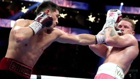Canelo Álvarez reta a Dmitry Bivol por el Título Mundial.