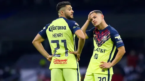 Henry Martín y Richard Sánchez. en la derrota ante Atlético de San Luis.