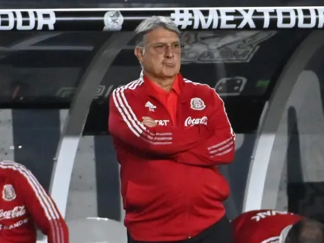 Afición del Tri abuchea a Martino y pide su salida