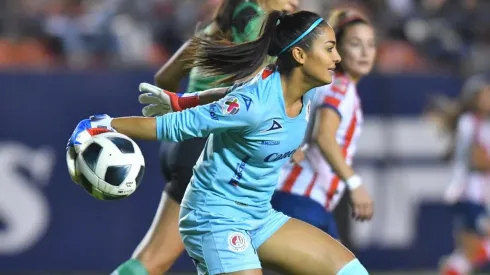Stefani Jiménez se fue a España para probarse en el Atleti.