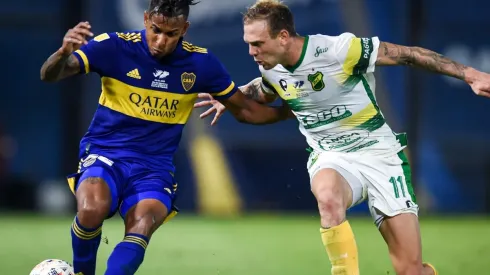 Carlos Rotondi (derecha) es pretendido por Cruz Azul