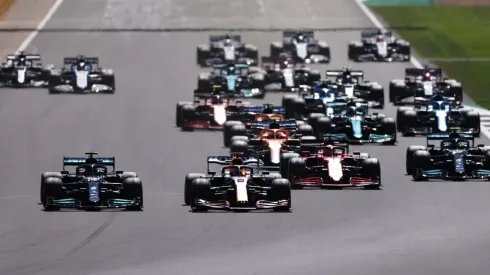 Imagen de lo que fue la largada del Gran Premio de Gran Bretaña 2021.
