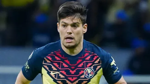 Jorge Meré podría salir del América.