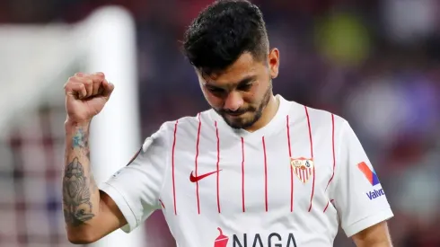 Tecatito Corona y su presente en la goleada de Sevilla