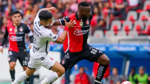 Julián Quiñones estaría en los planes del Leeds.