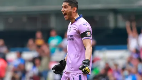 Corona volvió a jugar con Cruz Azul y lo celebró con victoria