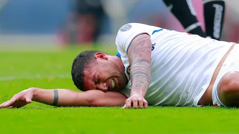 Juan Escobar causa baja en Cruz Azul.