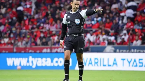 Las decisiones de Arturo Ramos no cayeron bien en Chivas.