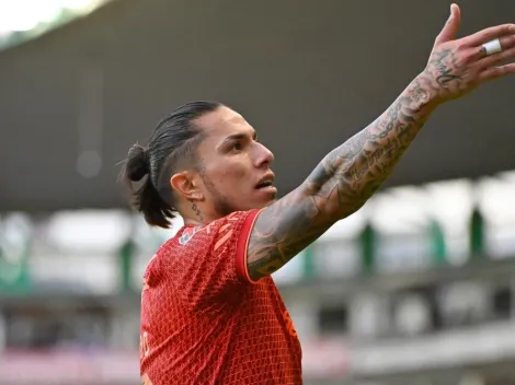 Ridículo nivel Titán: tuitea al medio tiempo y falla en el gol de la derrota