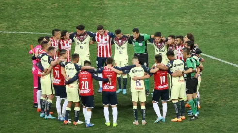 América y Chivas se enfrentan en una nueva edición del Clásico Nacional.