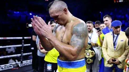 El enorme gesto de Oleksandr Usyk con soldados ucranianos