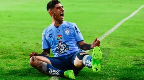 Guzmán inició la fiesta tuza en el Hidalgo.