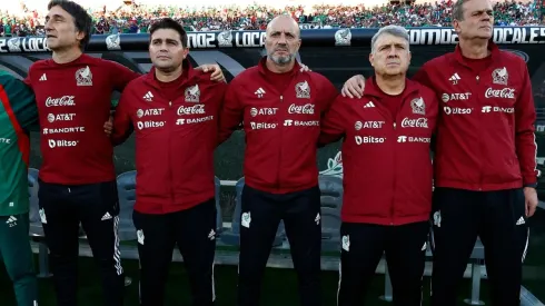 El cuerpo técnico de México con "Tata" Martino a la cabeza.