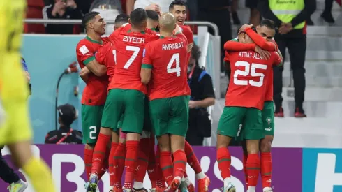 imago is entitled to issue a simple usage license at the time of provision. Personality and trademark rights as well as copyright laws regarding art-works shown must be observed. Commercial use at your own risk.