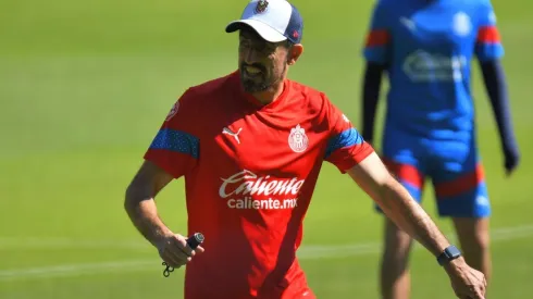 ¿Por qué Hierro y Paunovic no regresaron a México con Chivas?