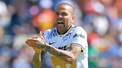 Dani Alves, en problemas.