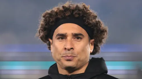 Guillermo Ochoa suma tres partidos en la Serie A