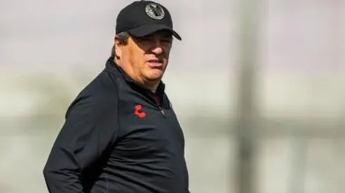 Miguel Herrera en el arranque de su nueva etapa con Xolos.