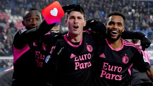 Estrella del Feyenoord se enamora de Santi Giménez