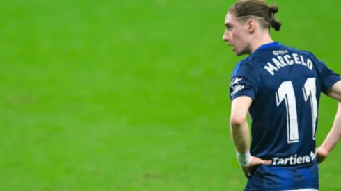 Marcelo Flores volvió a lucir el uniforme del Oviedo.