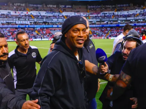 Con dinero y una emotiva carta convencieron a Ronaldinho de regresar a Querétaro