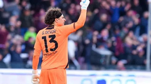 Guillermo Ochoa of US Salernitana celebrates after Antonio Candreva of US Salernitana scored first goal during the Serie