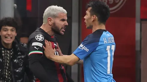 Hirving Lozano y su duelo con Theo Hernandez.