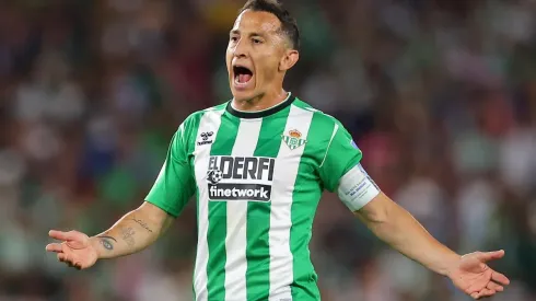El Betis de Andrés Guardado visita a Athletic Club por La Liga.
