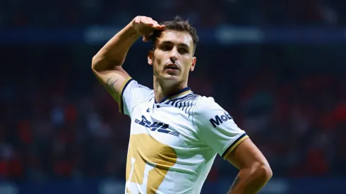 ¿Se va Juan Dinenno de los Pumas?