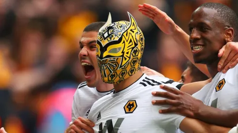 Raúl Jiménez se despide de Wolves como su máximo goleador