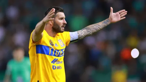 LEON, MEXICO - MAY 03: Andre Pierre Gignac of Tigres reacts during the semifinal second leg match between Leon and Tigres UANL as part of the Concacaf Champions League 2023 at Leon Stadium on May 03, 2023 in Leon, Mexico. (Photo by Hector Vivas/Getty Images)