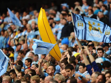 ¿Por qué los aficionados del Manchester City van al estadio con bananas inflables?