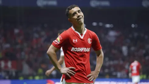 Toluca, Estado de México, 10 de septiembre de 2022. Leonardo Fernández en lamento, durante el partido de la jornada 14 del torneo Apertura 2022 de la Liga BBVA MX, entre los Diablos Rojos del Toluca y los Pumas de la UNAM, celebrado en el estadio Nemesio Diez. Foto: Imago7/ Rafael Vadillo